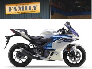 ���}�n�@YZF-R25 2025�N���f�� �V�� ABS �}�b�g�p�[���z���C�g